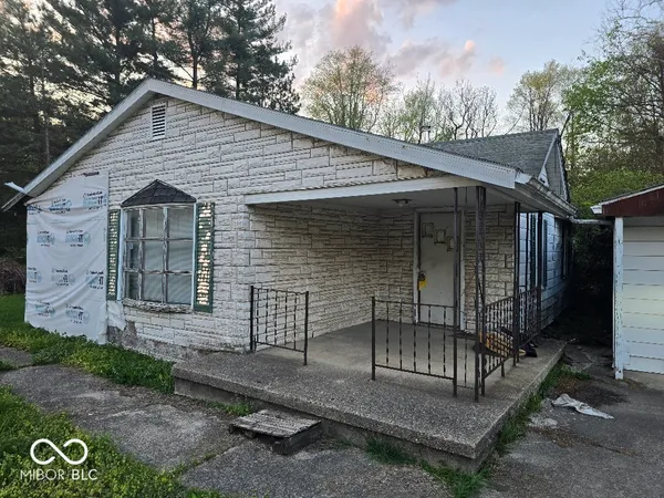 $59,900 | 1112-1114 West Washington Street, Alexandria, IN 46001