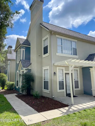 $1,600 | 13703 Richmond Park Drive North, Unit 2504, Jacksonville, FL 32224