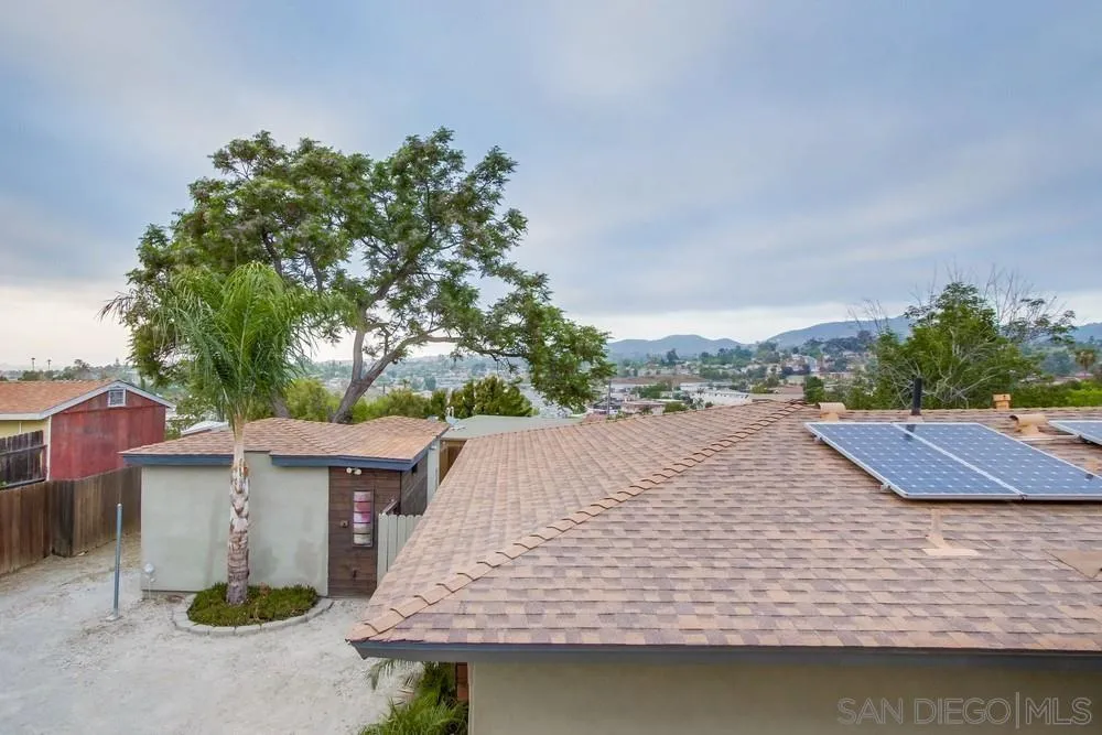 426 Phillips Way Vista, CA 92083 - Photo 22 of 74