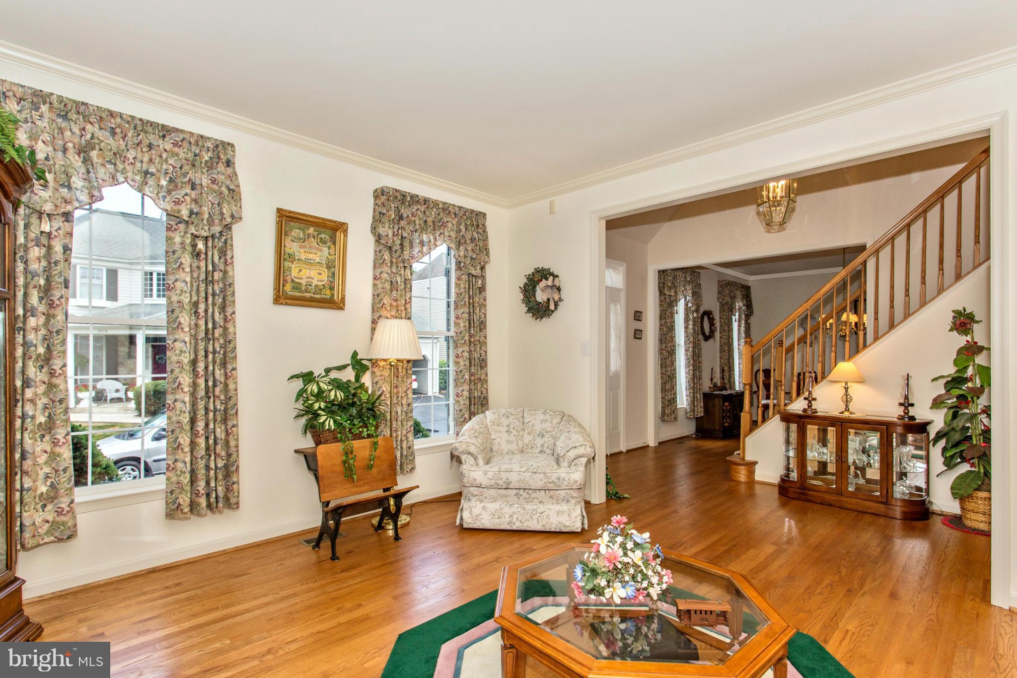 2562 Bear Den Road Frederick, MD 21701 - Photo 4 of 30 Living Room