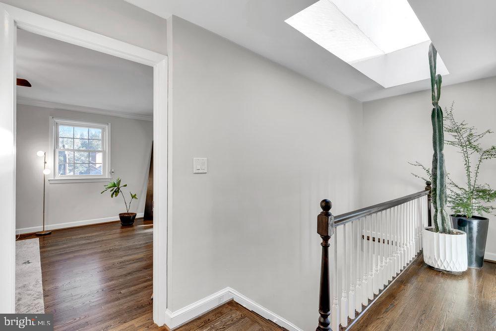 4821 V Street Northwest Washington, DC 20007 - Photo 11 of 41
