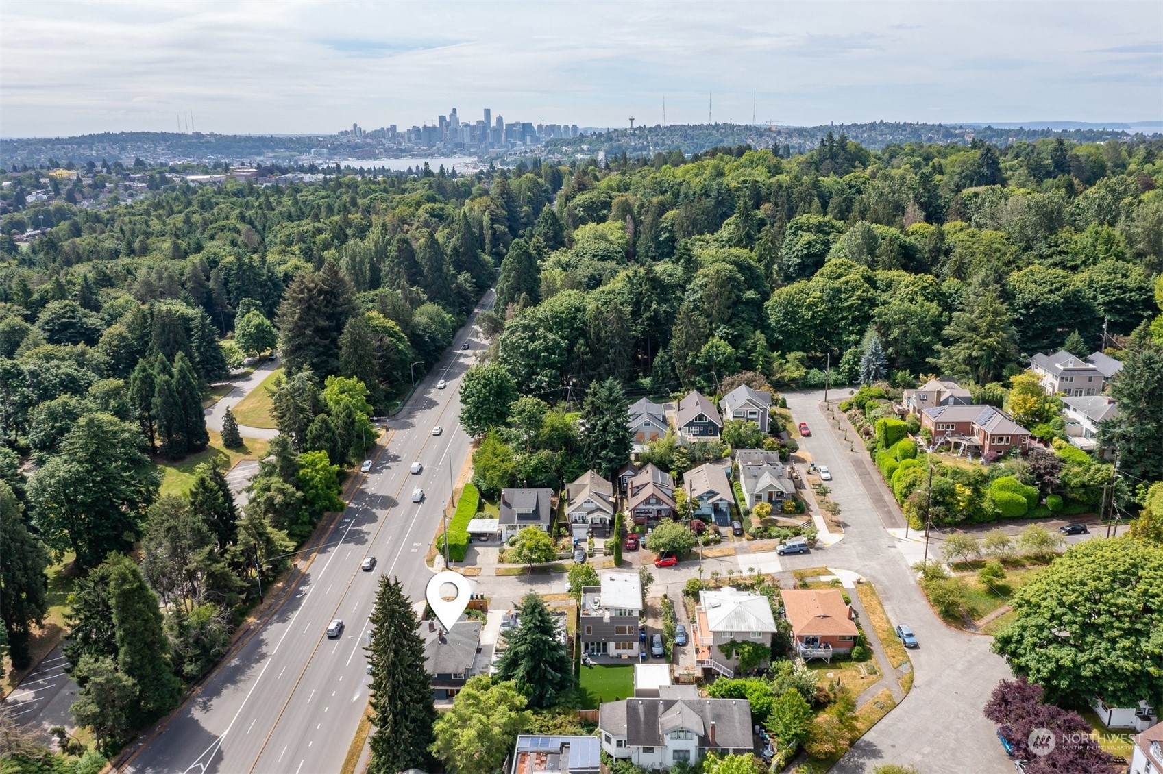 820 North 60th Street Seattle, WA 98103 - Photo 28 of 30 an aerial view of multiple house