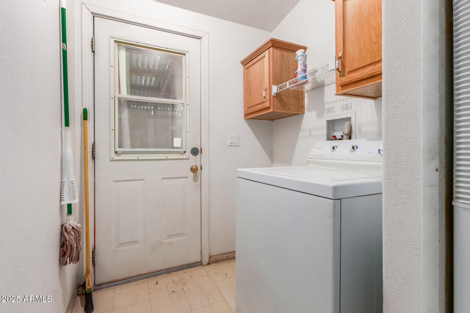 3130 West Lazy G Ranch Road New River, AZ 85087 - Photo 32 of 35 a utility room with dryer and washer