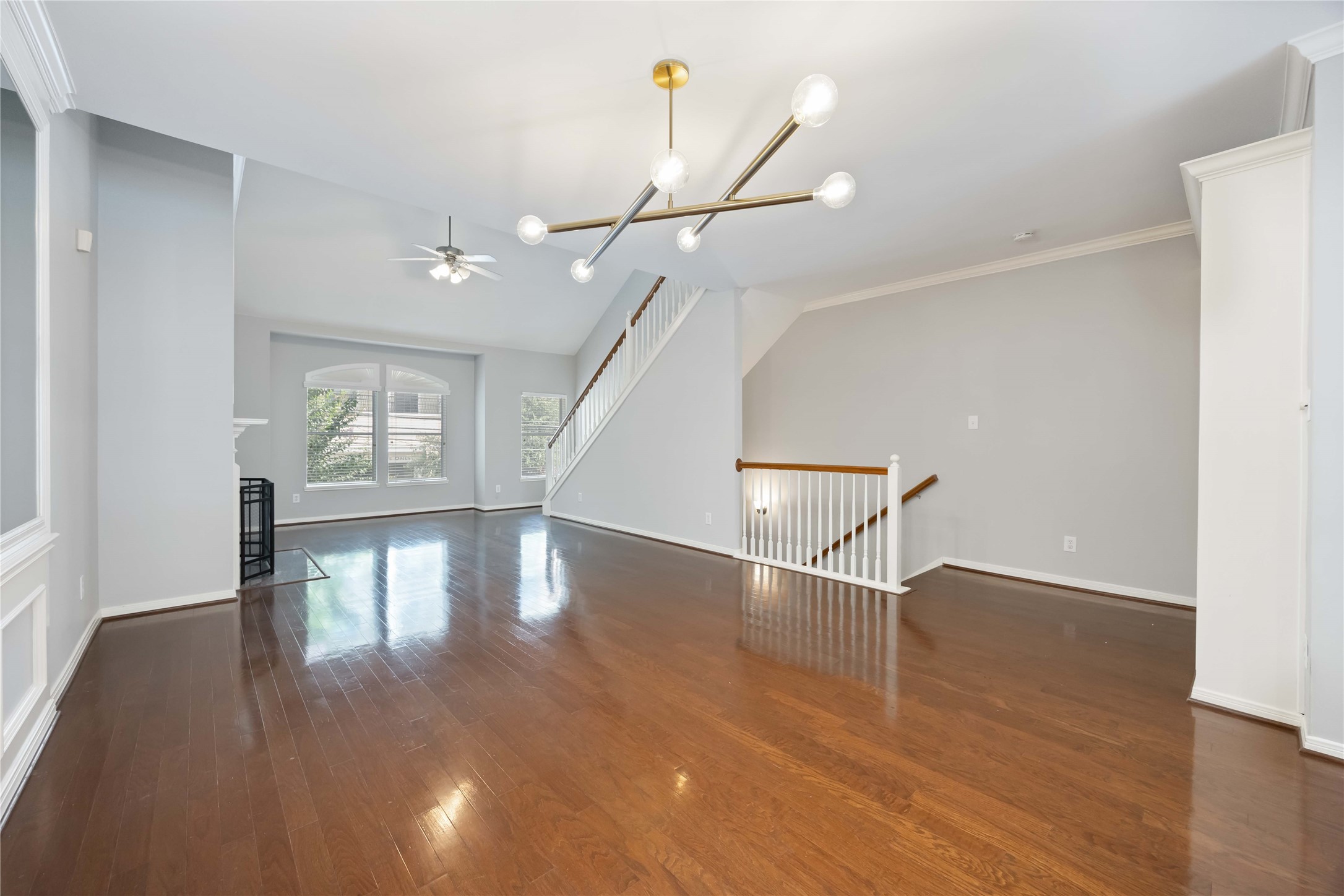2909 West Dallas Street Houston, TX 77019 - Photo 10 of 39 a view of entryway with wooden floor
