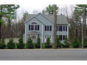 121 Scobie Pond Road Derry, NH 03038 - Photo 2 of 5 Gallery Image 2