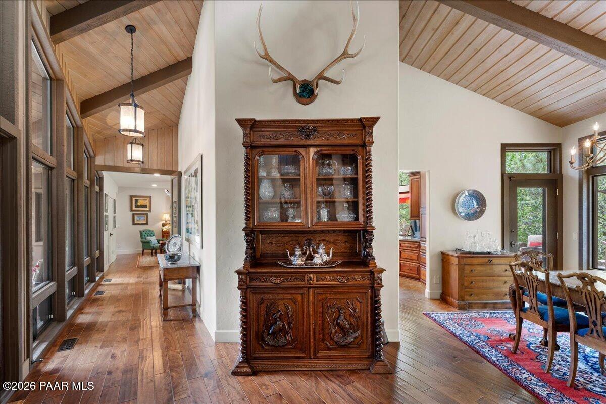 1684 Stable Rock Road Prescott, AZ 86303 - Photo 12 of 67 09-Foyer