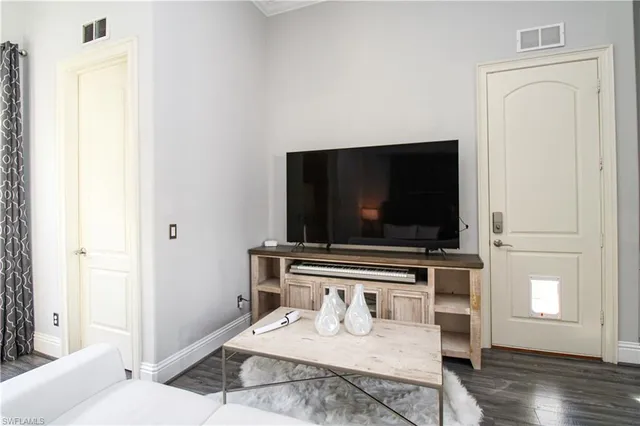 $25,000 | 1412 Hemingway Place, Naples, FL 34103