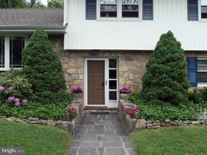 5913 Dewees Road Doylestown, PA 18902 - Photo 2 of 25 Gallery Image 2