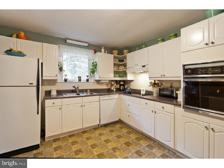 5913 Dewees Road Doylestown, PA 18902 - Photo 10 of 25 Gallery Image 10