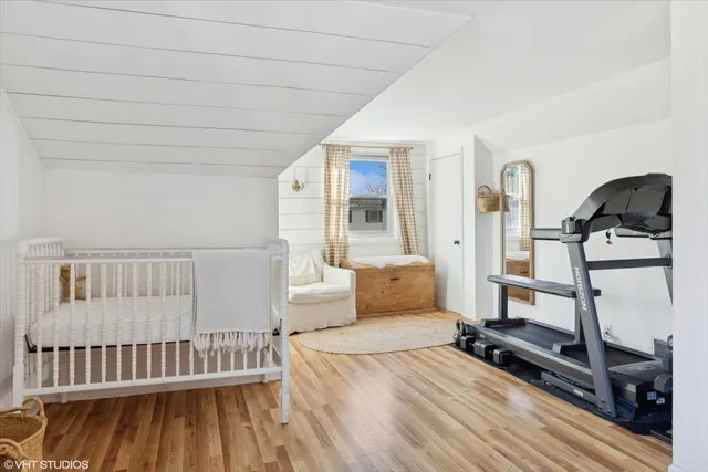 $475,000 | 204 North Emerson Street, Mount Prospect, IL 60056