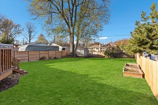 $475,000 | 204 North Emerson Street, Mount Prospect, IL 60056