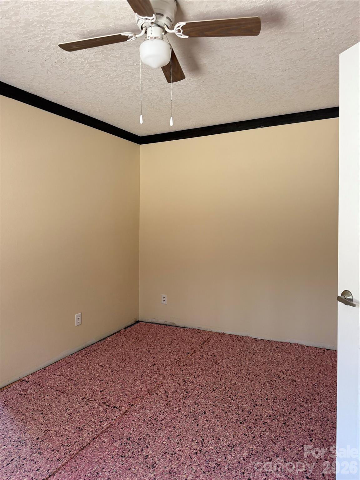 2640 Old Wire Road West Wallace, SC 29596 - Photo 11 of 18 a view of a small space