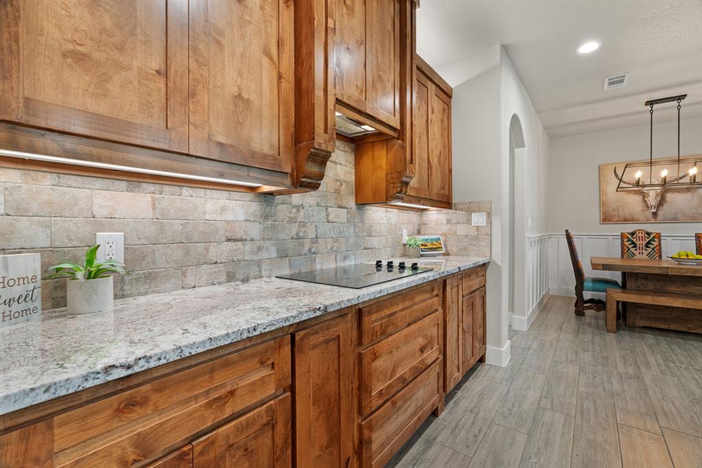 1030 Alex Drive Springtown, TX 76082 - Photo 18 of 40