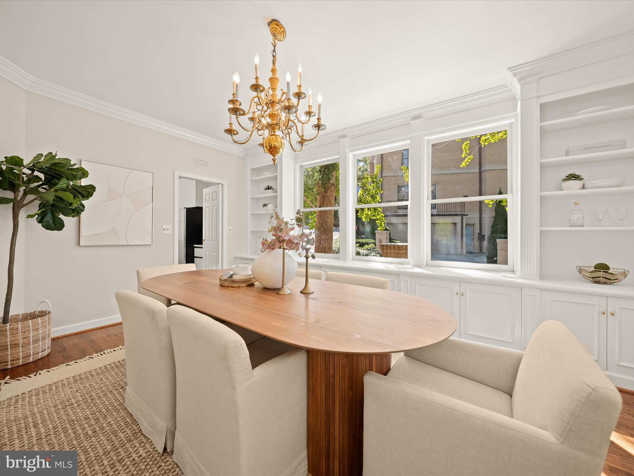 4700 Foxhall Crescent Northwest Washington, DC 20007 - Photo 12 of 46 foxhall013