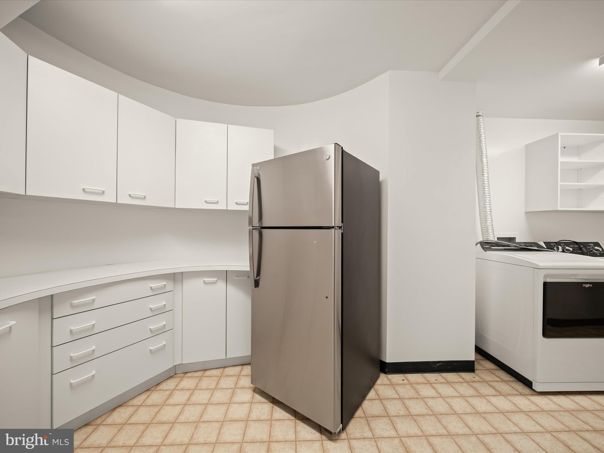 4700 Foxhall Crescent Northwest Washington, DC 20007 - Photo 39 of 46 foxhall047