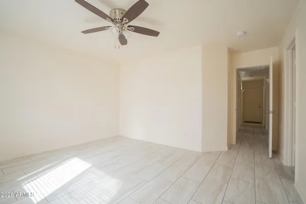 $1,895 | 8563 West Mission Lane, Peoria, AZ 85345