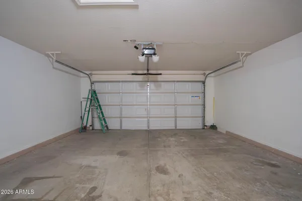 $1,895 | 8563 West Mission Lane, Peoria, AZ 85345