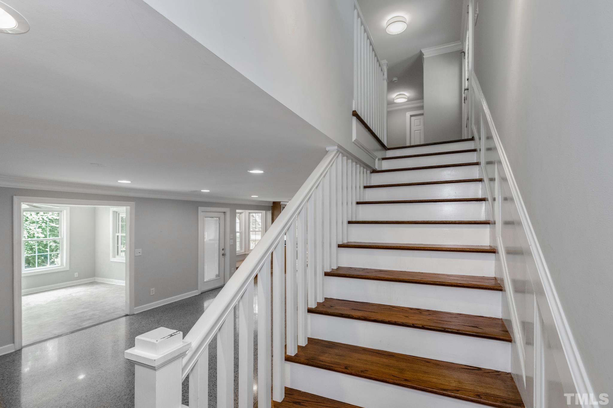 6630 Winding Trail Raleigh, NC 27612 - Photo 16 of 33 a view of entryway