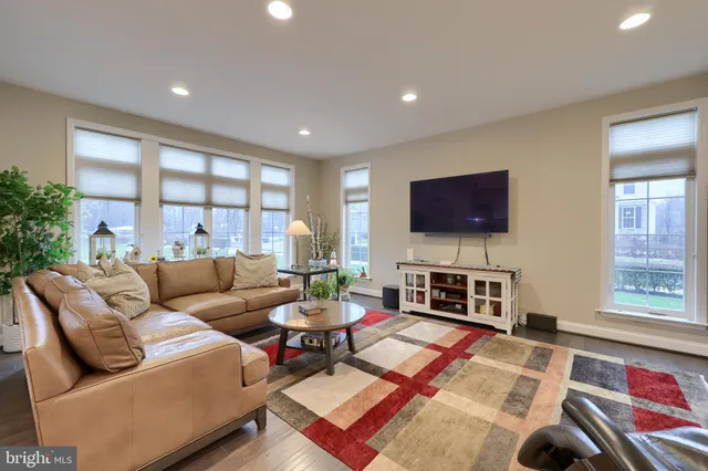 $675,000 | 1118 Edgemoor Court, Lancaster, PA 17601