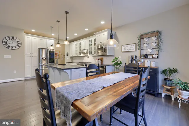 $675,000 | 1118 Edgemoor Court, Lancaster, PA 17601