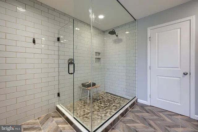 $675,000 | 1118 Edgemoor Court, Lancaster, PA 17601