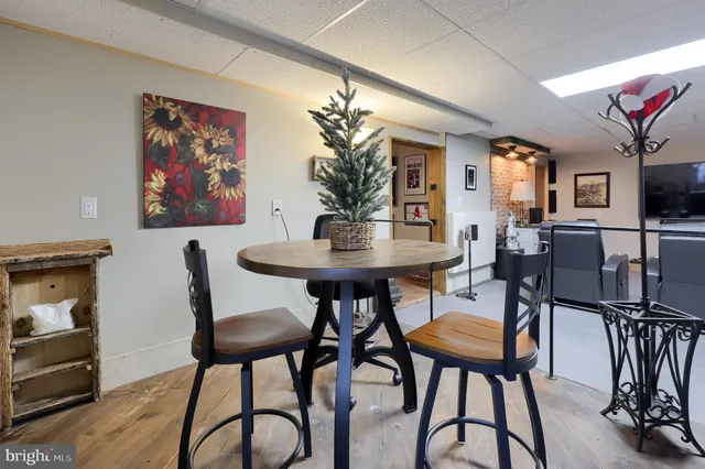 $675,000 | 1118 Edgemoor Court, Lancaster, PA 17601