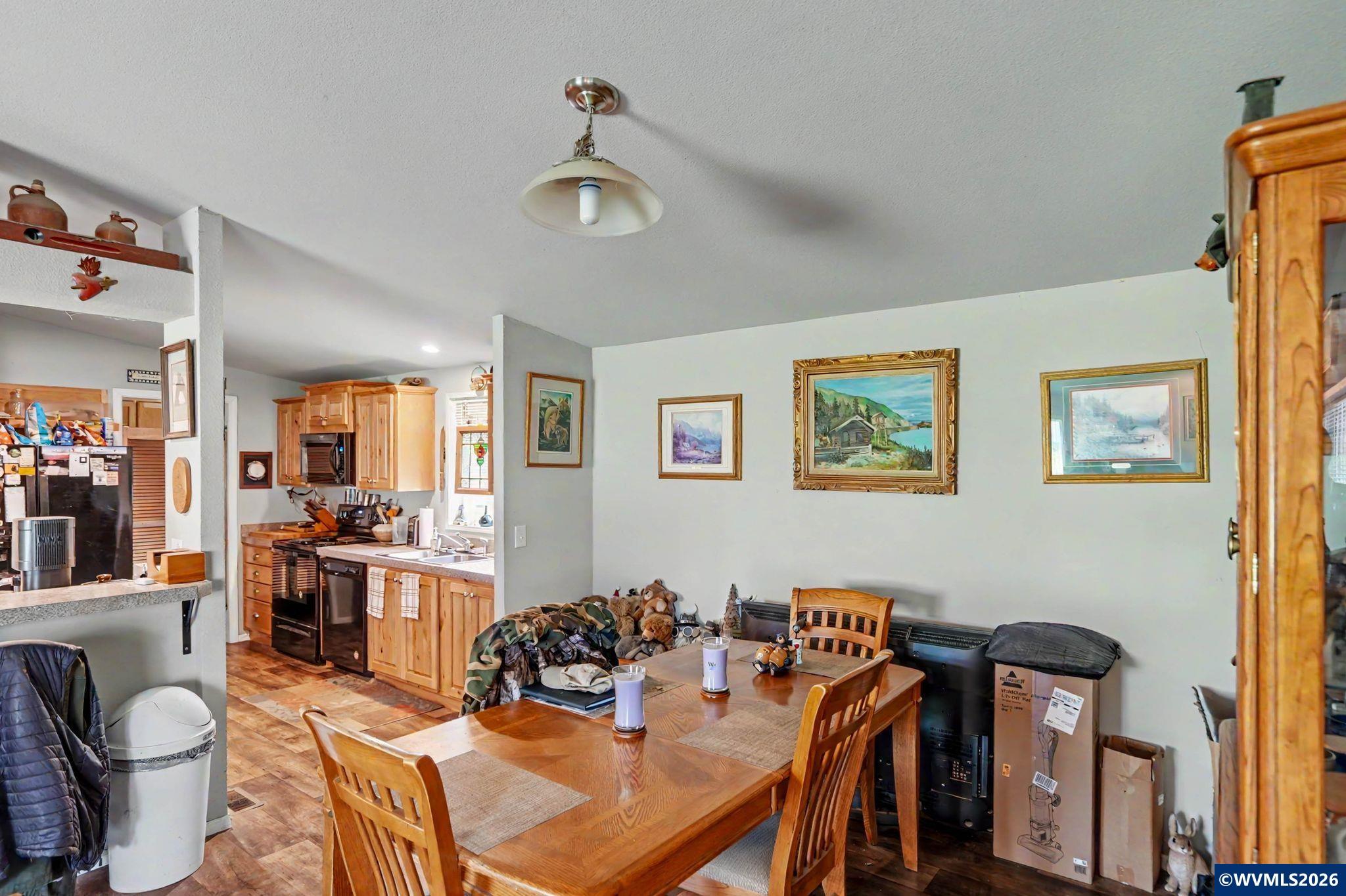 15000 Ferns Corner Road Dallas, OR 97338 - Photo 9 of 36 Gallery Image 9