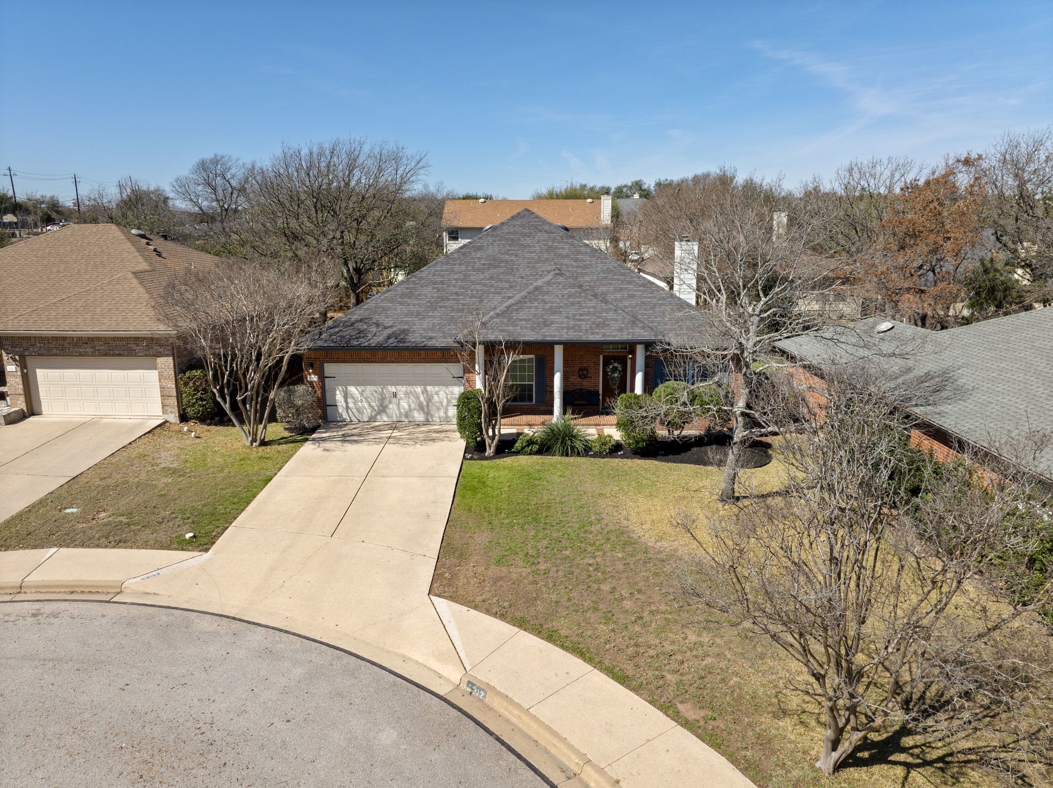 3312 Marin Court Austin, TX 78738 - Photo 6 of 40 Come and live the peaceful life on a sleepy cul-de-sac in a well-established Hill Country neighborhood just outside of Austin!
