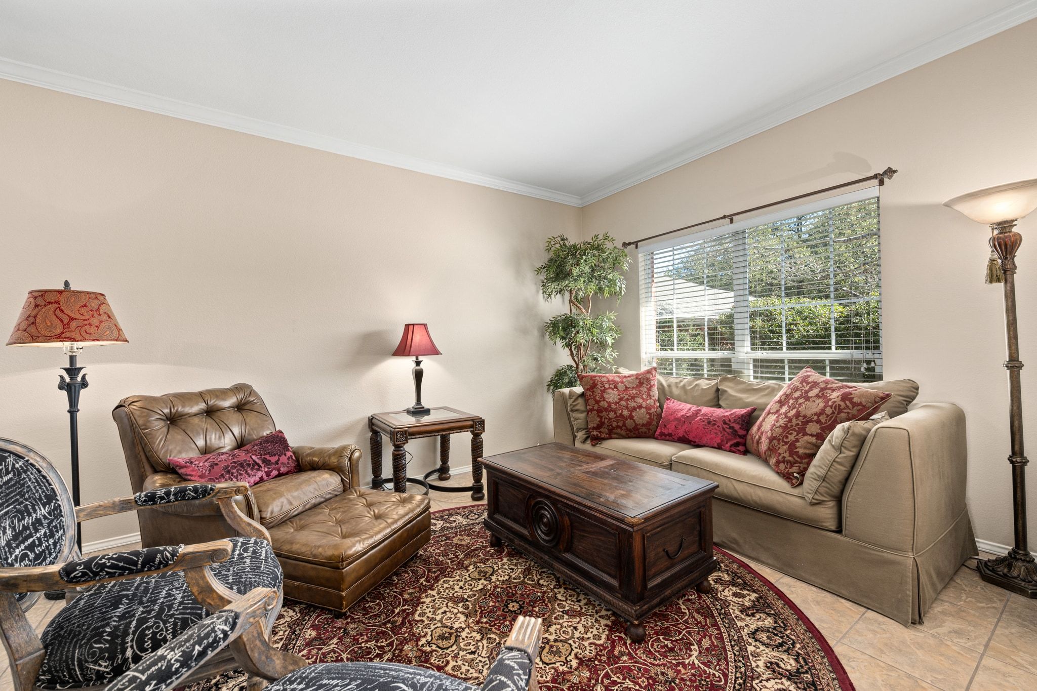 3312 Marin Court Austin, TX 78738 - Photo 10 of 40 A large picture window overlooks the front yard and brings in peaceful morning light.