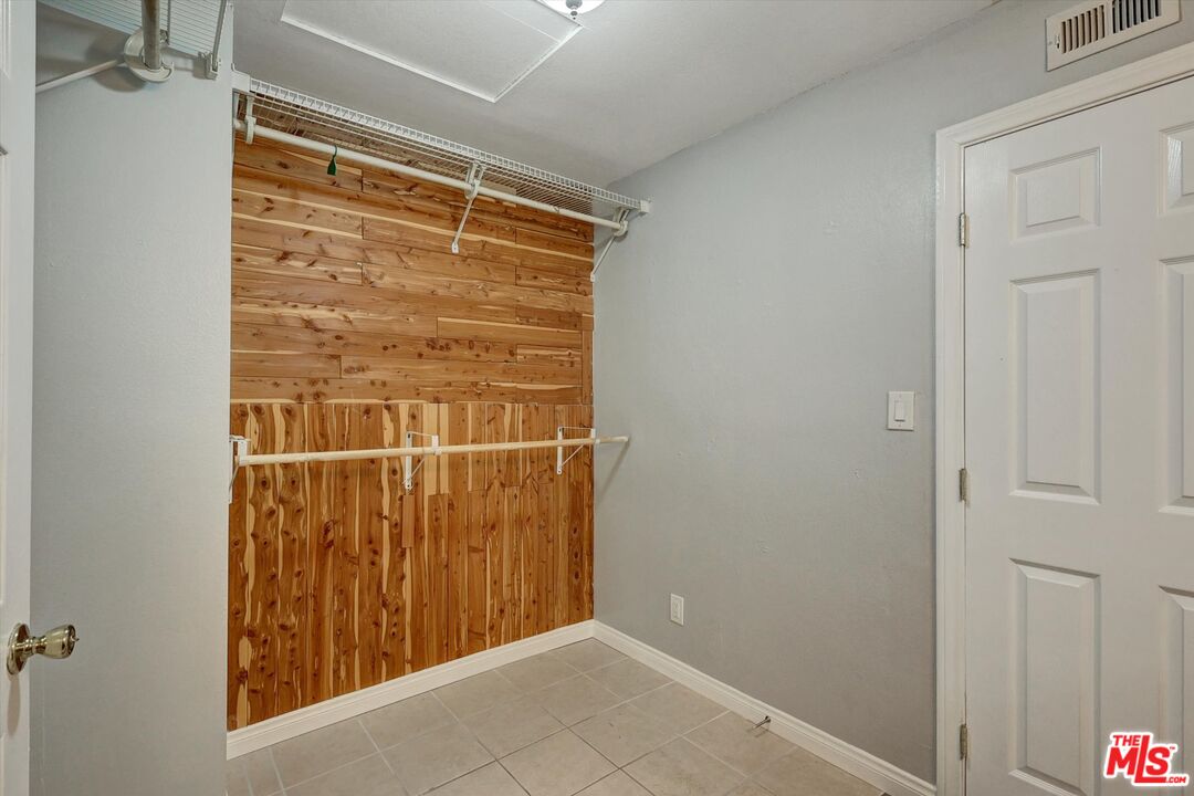 551 Linwood Avenue, Unit D Monrovia, CA 91016 - Photo 29 of 56