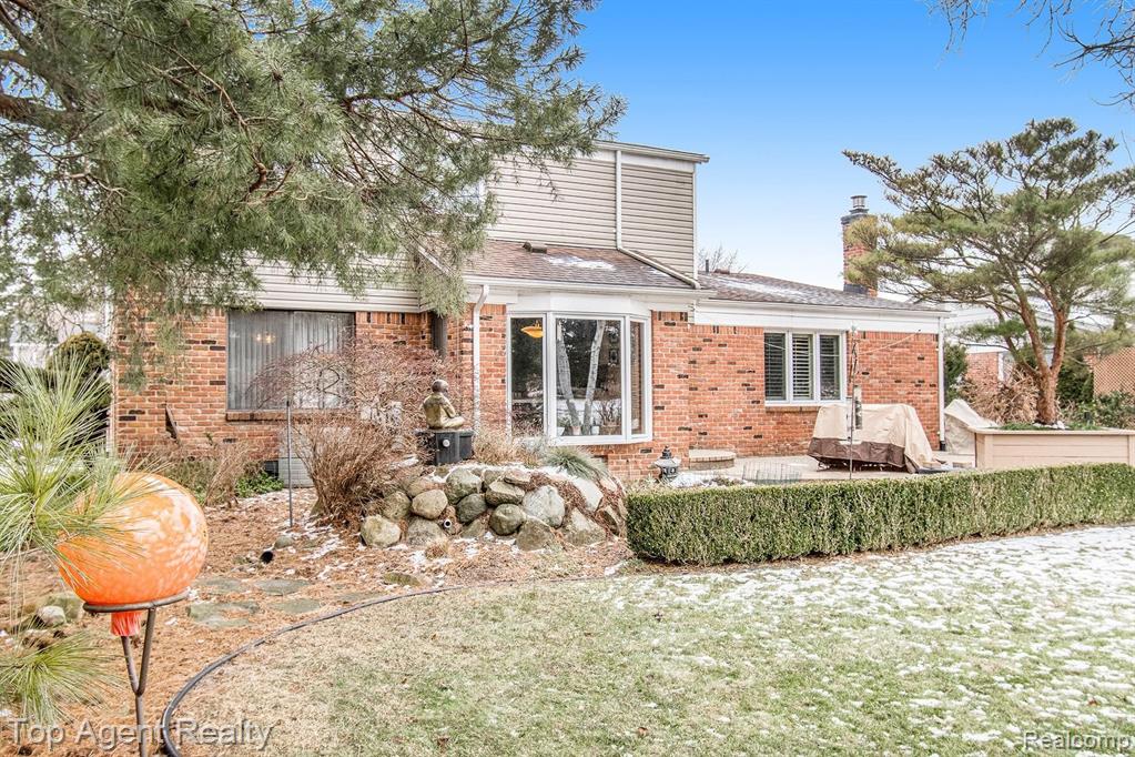 724 Lion Street Rochester Hills, MI 48307 - Photo 33 of 50