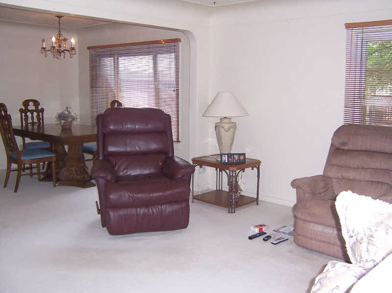 1817 Stanton Street Bay City, MI 48708 - Photo 3 of 18 Gallery Image 3