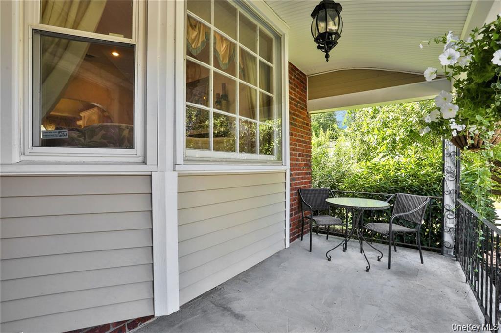 2 Split Tree Drive New Windsor, NY 12553 - Photo 5 of 36 View of balcony