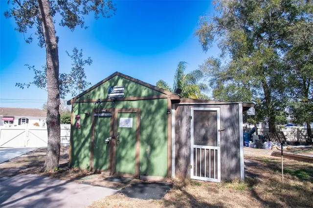 $450,000 | 230 Planter Road, Spring Hill, FL 34606