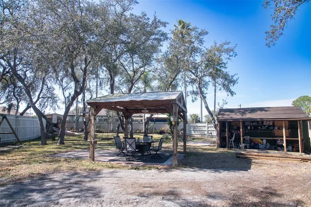 $450,000 | 230 Planter Road, Spring Hill, FL 34606