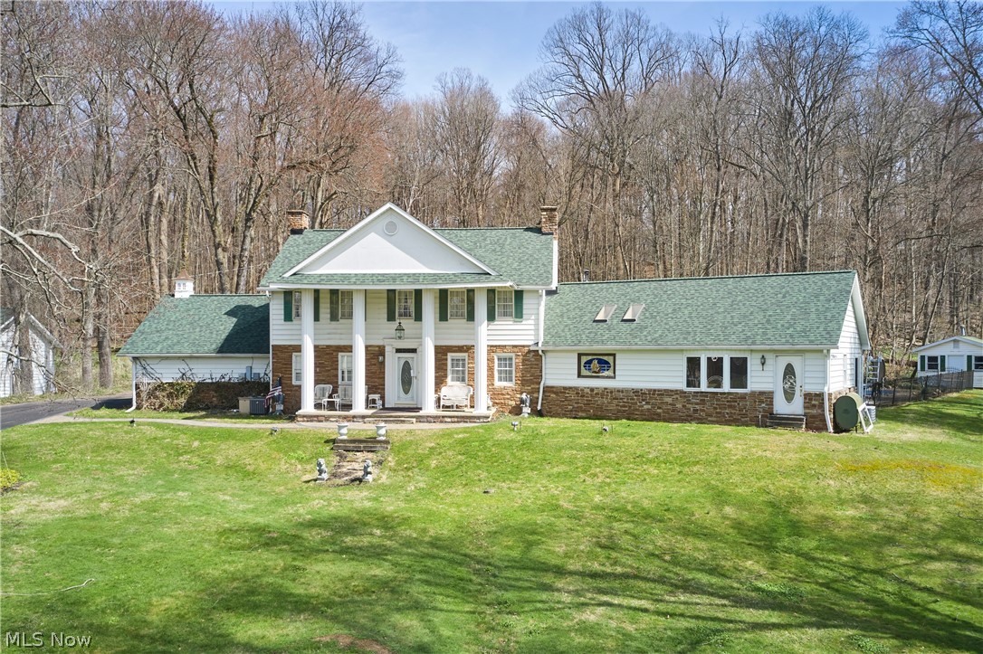 535 Crystal Lake Road Akron, OH 44333 - Photo 9 of 40