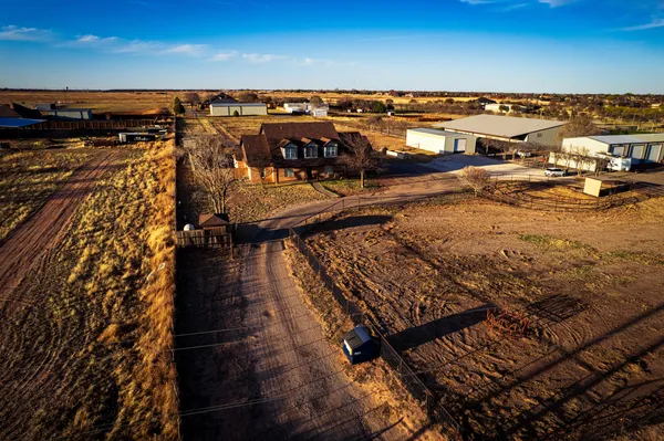 $824,950 | 5808 County Road 7620, Lubbock, TX 79424