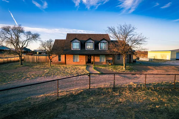 $824,950 | 5808 County Road 7620, Lubbock, TX 79424