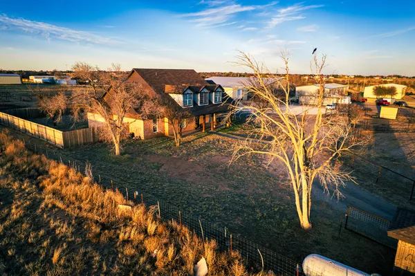 $824,950 | 5808 County Road 7620, Lubbock, TX 79424