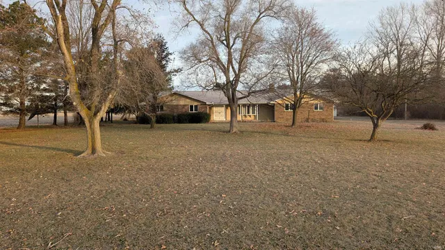 $250,000 | 110 East Hamilton Road, Fort Wayne, IN 46819