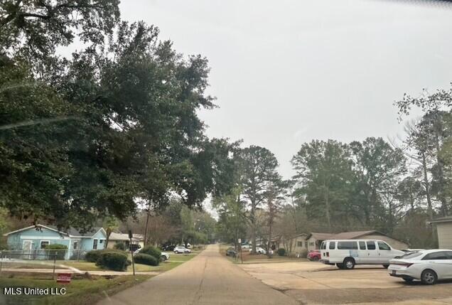 5729 Angle Street Jackson, MS 39206 - Photo 5 of 17 8