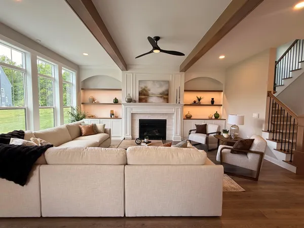 $1,099,999 | 11407 Gold Finch Dr Plain, Plain City, OH 43064