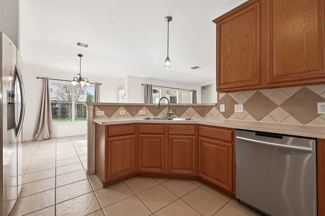 $2,300 | 2638 Marquette Trail, Katy, TX 77494