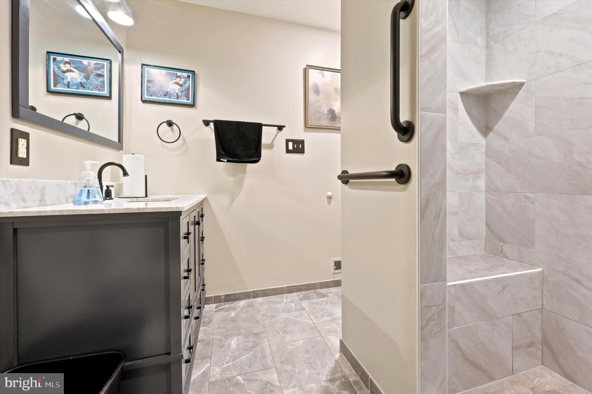 1105 Clark Road Glenside, PA 19038 - Photo 15 of 50