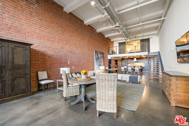 $999,000 | 120 South Hewitt Street, Unit 6, Los Angeles, CA 90012