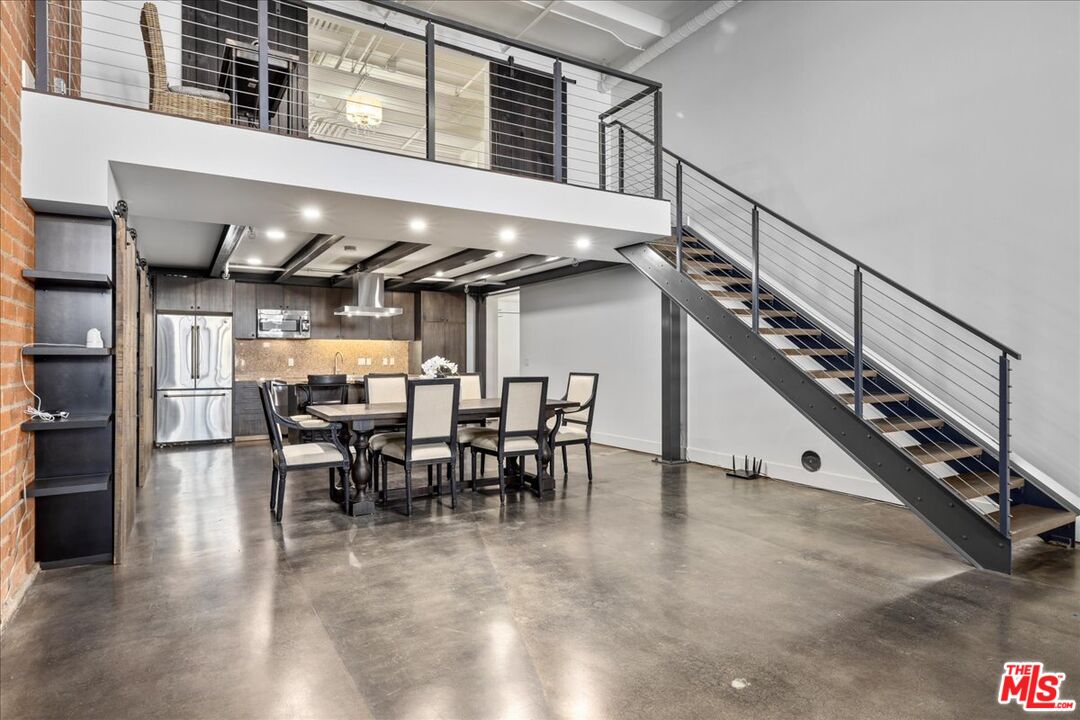 120 South Hewitt Street, Unit 6 Los Angeles, CA 90012 - Photo 9 of 48