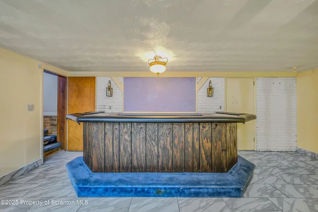 $374,900 | 807 Marion Lane, Moosic, PA 18507