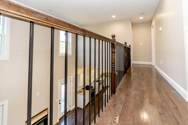 $779,900 | 2 Stratton Farms Road, Suffield, CT 06093