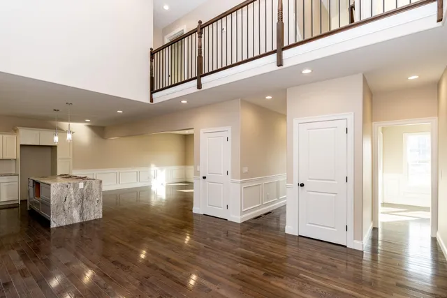 $779,900 | 2 Stratton Farms Road, Suffield, CT 06093