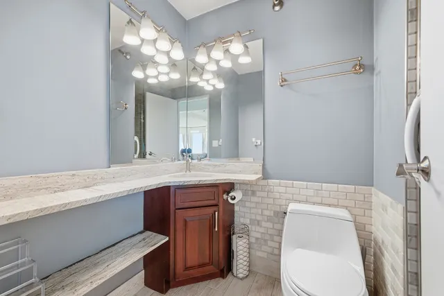 $3,500 | 195 North Harbor Drive, Unit 1006, Chicago, IL 60601